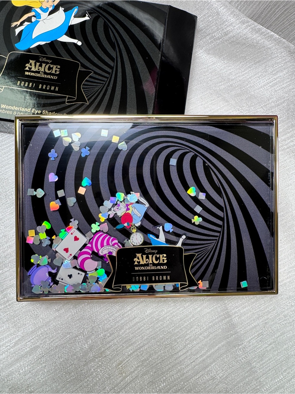 Bobbi Brown Alice In Wonderland Eye Shadow Palette